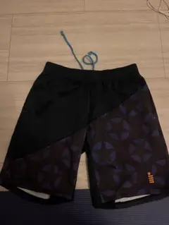 GOSEN星形パターン ハーフパンツ 黒と紫