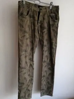 0044 カーキ 葉柄 パンツ Mサイズ フランス製