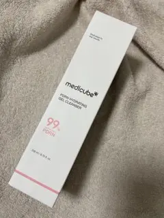 medicube PDRN Hydrating Gel Cleanser