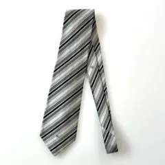 ネクタイ　Burberry バーバリー