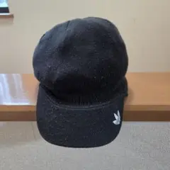 adidas つば付きニット帽 ブラックのサムネイル