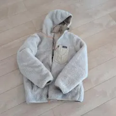 patagonia フリースジャケット ベージュ