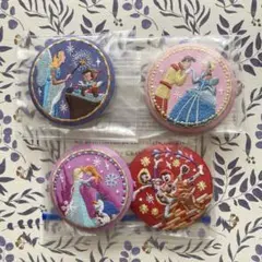 バンダイ　ディズニー　刺繍缶バッジ