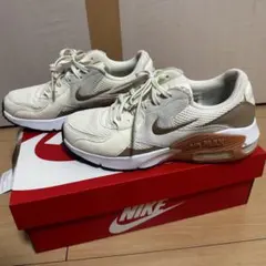 NIKE エアマックス エクシー 24cm 小傷あり ナイキ　ベージュ