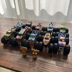ホットウィール　モンスタートラック　10台セット
