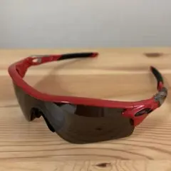 【未使用】OAKLEY レッド サングラス 2026年最新】OAKLEY フレームカラー：レッド メンズ サングラスの人気