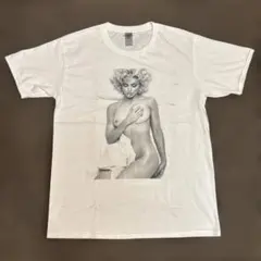 GILDAN マドンナ ヌードフォトプリント Tシャツ ホワイト Mサイズ