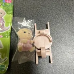 シルバニア　赤ちゃん＆木馬セット2　ラブラドールの赤ちゃん　シャイロ