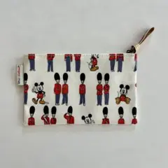 CathKidston ポーチ　ディズニーコラボ　ミッキー　キャスキッドソンのサムネイル