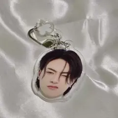 TREASURE ハルト/アクリルキーホルダー