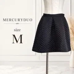 MERCURYDUO マーキュリーデュオ ブラック キルティング フレアスカートのサムネイル