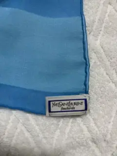 Yves Saint Laurent 青 ストライプ シルク スカーフ