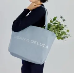 DEAN＆DELUCA♪レアロゴラメ入り　内ポケ付肩かけトートL スノーブルーのサムネイル