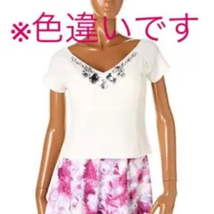 Delyle NOIR ビジューTシャツ‪‪❤︎‬のサムネイル