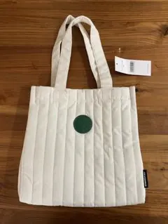 ホワイト キルティング トートバッグ　スターバックス