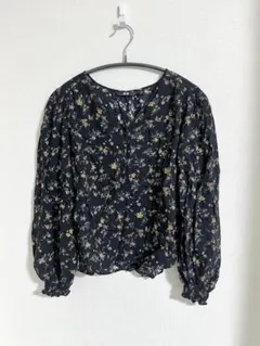 【UNIQLO】 花柄五分袖ブラウス ネイビー