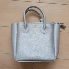 YOUNG & OLSEN トートバッグ シルバーのサムネイル
