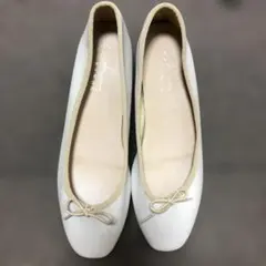 RANDA ホワイトベージュ　バレエシューズ