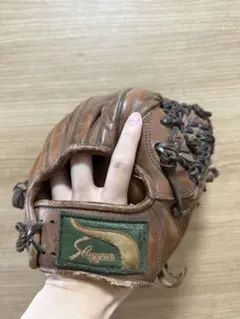 Slugger 硬式野球用グローブのサムネイル