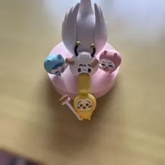 ちいかわ ガチャ フィギュア でかい鳥