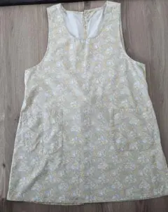 花柄ノースリーブエプロン