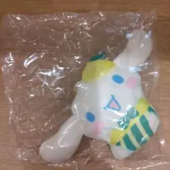 シナモロール　パフェマスコットぬいぐるみ