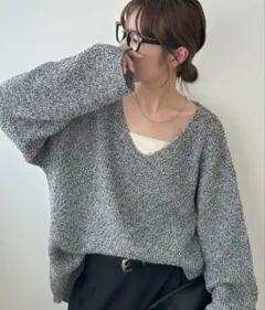 ディスコート　ユニセックス　ブークレVネックニットのサムネイル