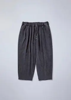e*R様 LES SIX 26ss WEIRD LENGTH SHORTS 3 - メルカリ