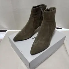 ISABEL MARANT オリーブグリーン スエードブーツのサムネイル
