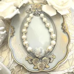 ホワイトパールとクリスタルビーズのストラップ ペットアクセサリー