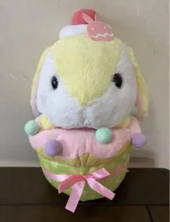 蓬蓬兔羅比的絨毛娃娃