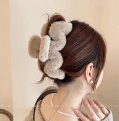 バンスクリップ ヘアクリップ モコモコふわふわ 韓国 可愛い 大きめ おしゃれ