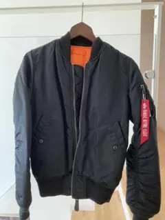 ALPHA INDUSTRIES MA-1のサムネイル