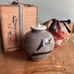 タイ製 宋胡録 鉄絵柿香合 共箱 タイ製 宋胡録 鉄絵柿香合 共箱 - メルカリ