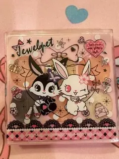 ジュエルペットソリッドパフューム