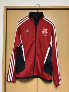 adidas アディダストラックジャケットレッド