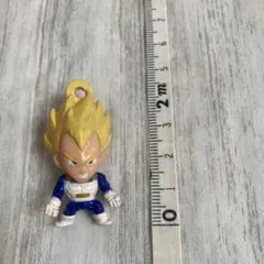 ドラゴンボール 超サイヤ人 ベジータ ミニフィギュア キーホルダーのサムネイル