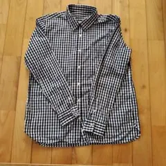 無印良品　黒と白のチェック柄長袖シャツ