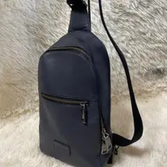 美品 コーチ ボディバッグ ネイビー 72321 レザー シボ革 斜め掛け