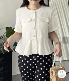 アイボリー ペプラム 半袖トップス Lサイズのサムネイル