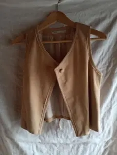 【美品】イエナ　ベスト　本革のサムネイル