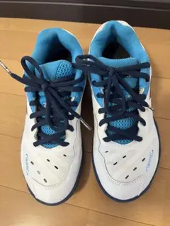 YONEX バドミントンシューズ 23cmパワークッション65Z