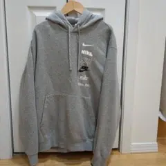 Nike グレー フード付きパーカー