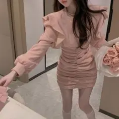 ワンピース ミニ丈 タイト ギャザー シャーリング ラッフルフリル ピンク 春服