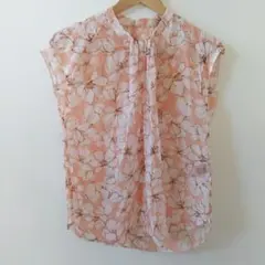 TOMORROWLAND フラワーフロントタックフレンチスリーブブラウスF