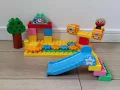 ブロックラボ 　アンパンマンのくるくる公園ブロックセット