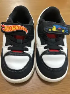 ZARA キッズ　スニーカー　14.5cm