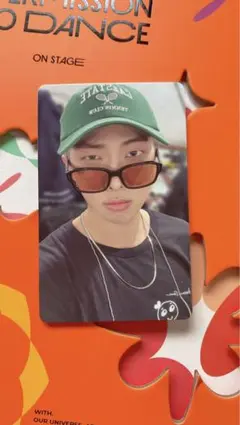 Item thumbnail for item b61e0dee-4c12-4841-9bf2-7515a7b87ac7