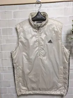 adidasGOLF　メンズ中綿入りベスト　ハーフジッパー