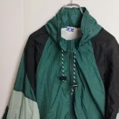 マウンテンパーカー